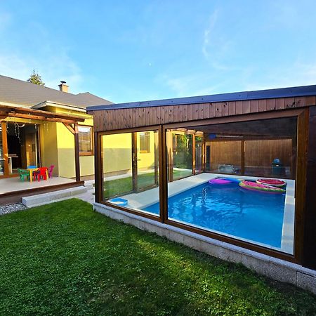 Vila Max - Whirlpool & Bazen & Sauna Velke Losiny Ngoại thất bức ảnh