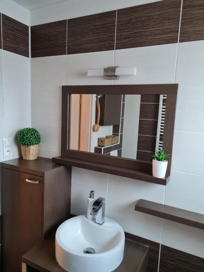Vila Max - Whirlpool & Bazen & Sauna Velke Losiny Ngoại thất bức ảnh