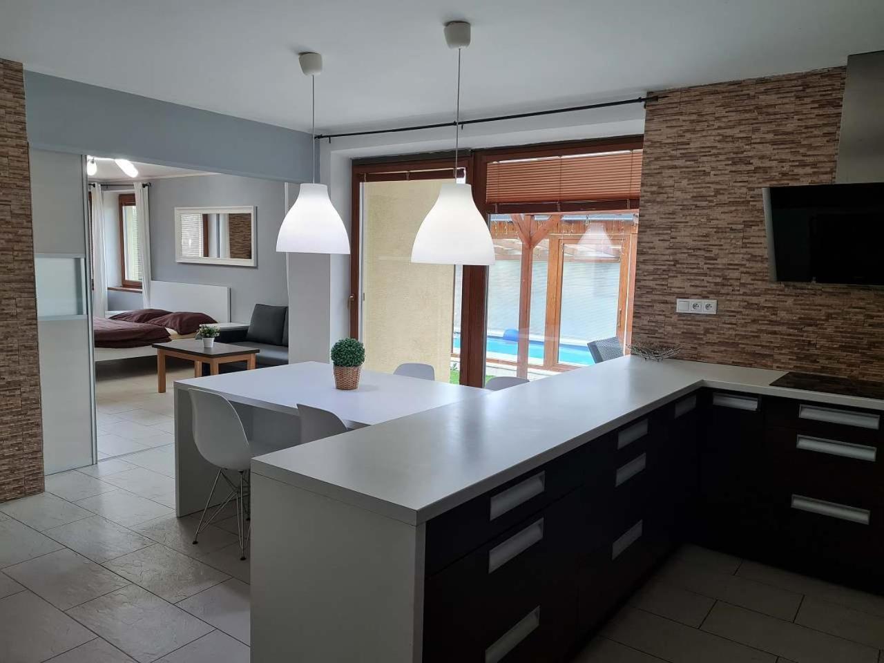 Vila Max - Whirlpool & Bazen & Sauna Velke Losiny Ngoại thất bức ảnh